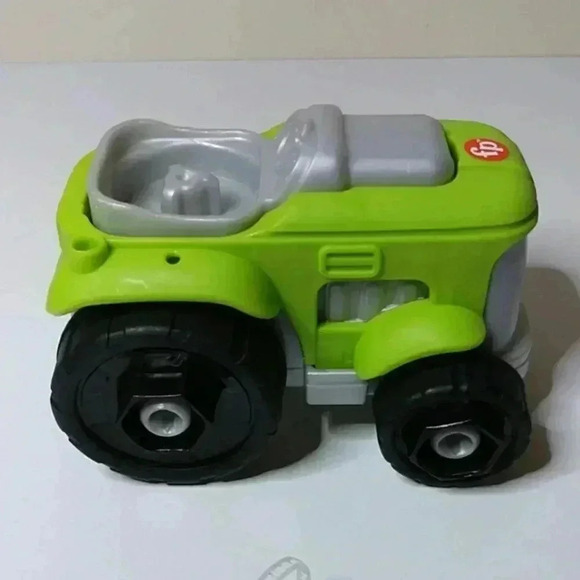 Fisher Price Little‎ People Green Farm Tractor Vehicle Toy - Picture 4 of 7